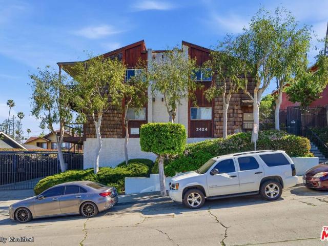 3424 Pueblo Avenue 8