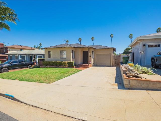 3424 S Denison