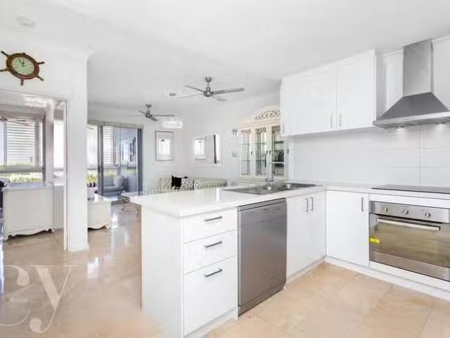 34/25 O'connor Close, North Coogee, WA 6163