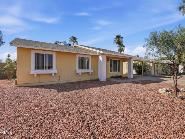 3427 e helena drive