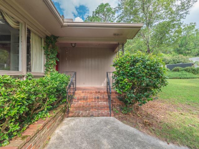 3427 Hall Drive