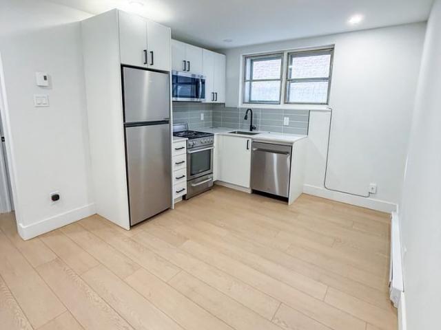 3420 Rue Messier apartment — Montréal, QC 1 Bedroom 1 Bedroom