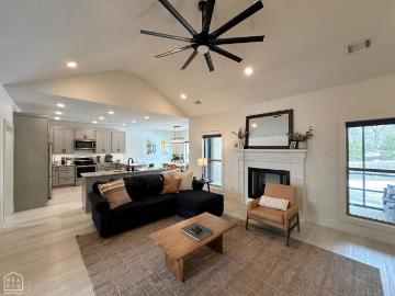 3420 Valencia Drive