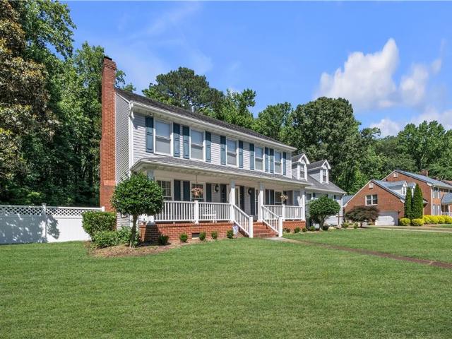 3421 Anita CIR