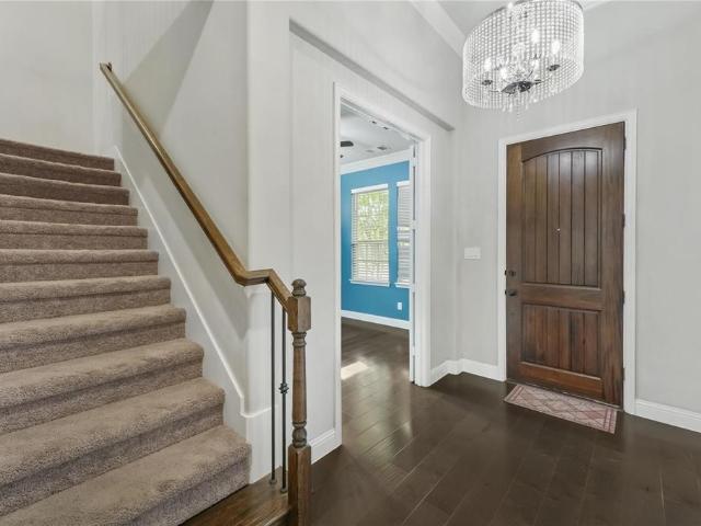 3421 Poinsettia Way