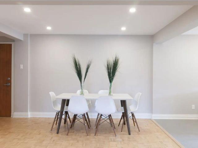 3421 Rue Drummond — 2 Bedroom unit 104