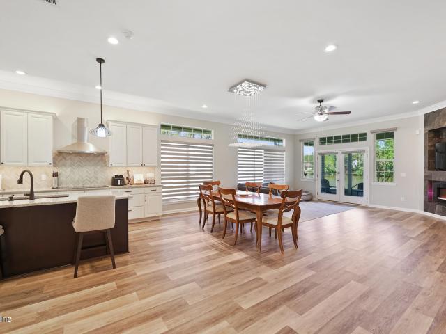 3421 Sanctuary Blvd, Jacksonville Beach, FL 32250 | MLS #252179