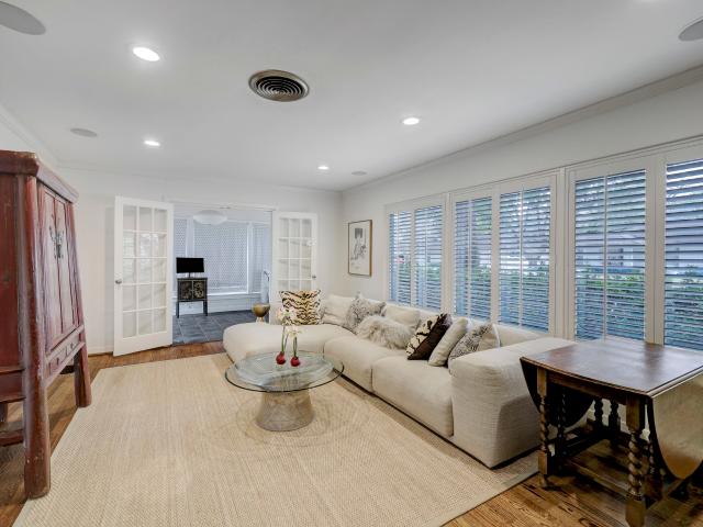 3422 Norris Drive