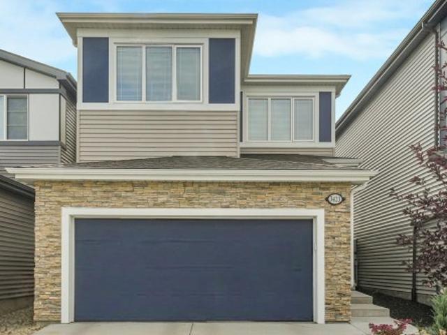 3423 Kulay Green Sw, Edmonton, AB, T6W 5H3 house for sale | Listing ID E4508 | Royal LePage