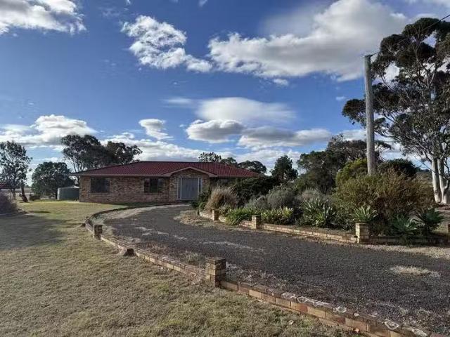 342 Bunkers Hill School Road, Westbrook, QLD 4350