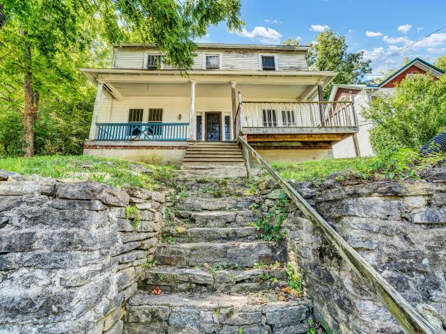 342 E East 4th Street