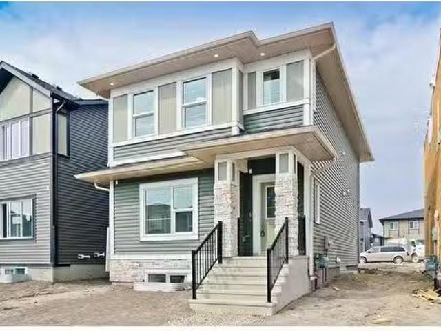 342 Midgrove Link Sw, Airdrie, AB, T4B 5K8 house for sale L.