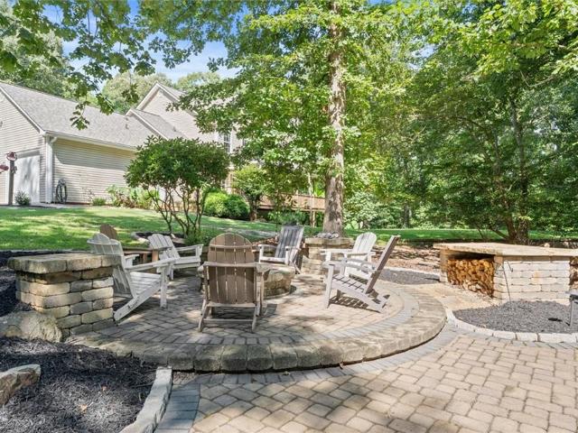 342 Woodland Path