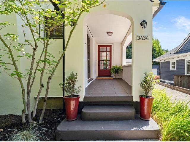 3434 NE 29TH AVE