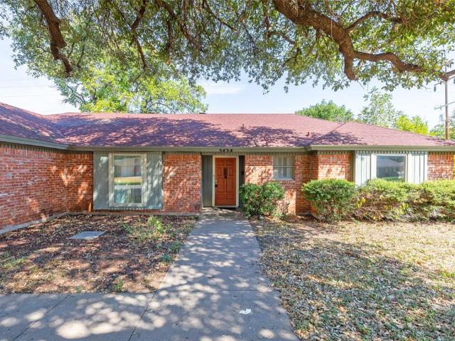 3434 Santa Monica Drive