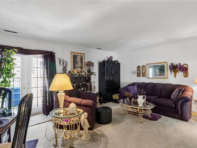 3435 Bruin DR