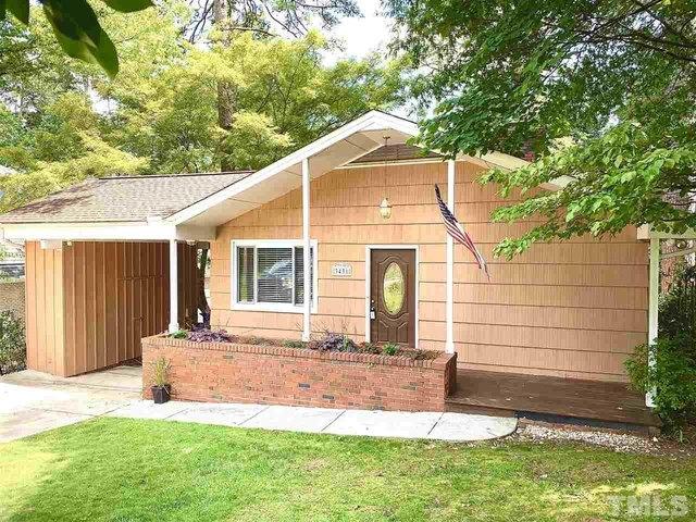 3431 Bradley Pl, Raleigh, NC 27607