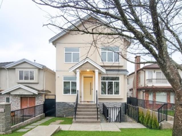 3431 23Rd Avenue E, Vancouver, BC, V5R 1C1 duplex for sale | Listing ID R3167 | Royal LePage