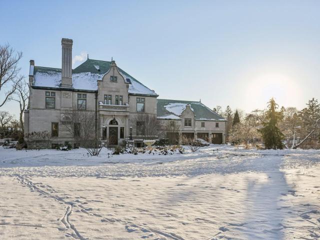 3432 N Lake Dr, Milwaukee, US, WI
