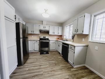 3432 42 Street NW Single family home [object Promise] for Rent
