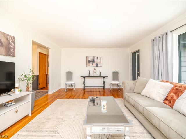 3433 Bentwillow Lane