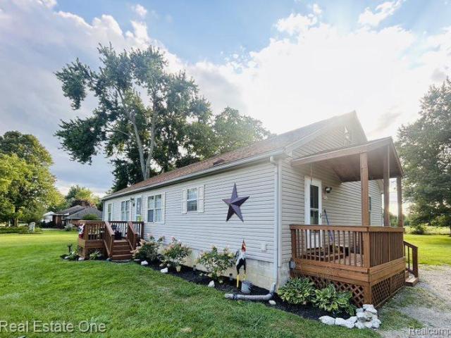 343 Bates Lane
