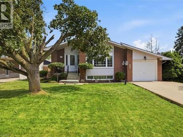 343 Duncombe Drive, Burlington, ON, L7L 4M2 house for sale | Listing ID 40864 | Royal LePage