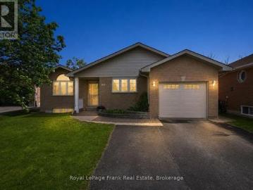 343 Mary Street W, Kawartha Lakes Lindsay, ON, K9V 6J9 house for sale | Listing ID X13155 | Royal LePage