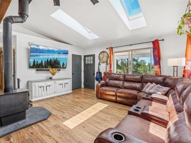 343 Stagecoach Trail