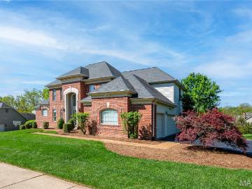 343 Pine Bend Dr, Chesterfield, MO 63005 | MLS #26024