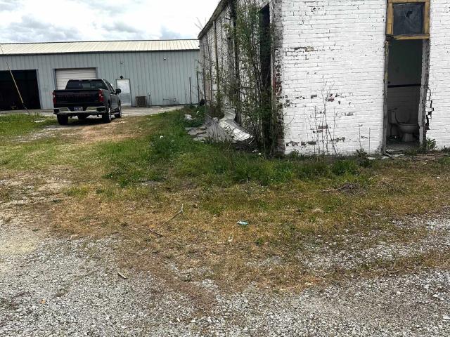 343 w main st