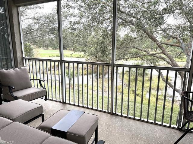 3445 Grand Cypress Dr Unit 202 Naples, US, FL