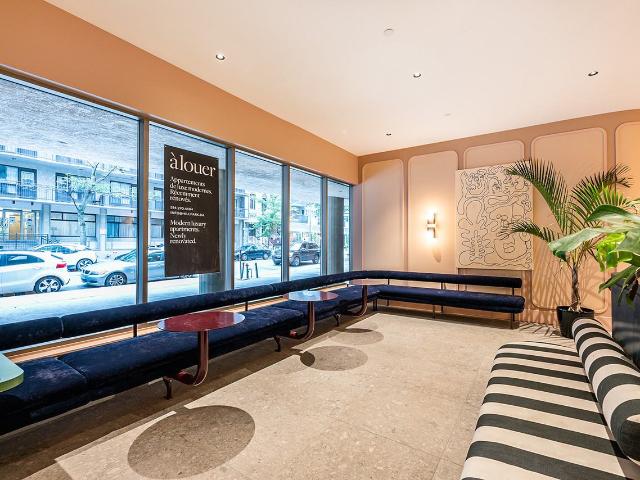 3445 Hutchison Studio Apartment for Rent at 3445 Rue Hutchison, Montréal, QC H2X 2G2 Milton Parc