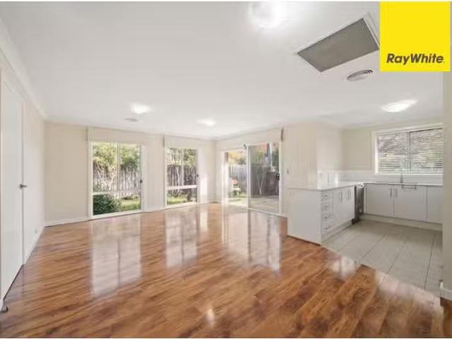 3/44 48 Blackman Crescent, MACQUARIE Townhouse for rent Liste.