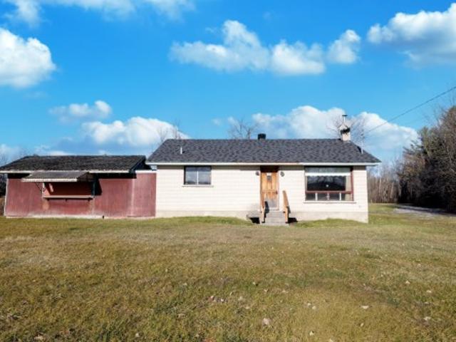 344 Ch. De La Grande Ligne, Rigaud, QC, J0P 1P0 house for sale | Listing ID 14634 | Royal LePage
