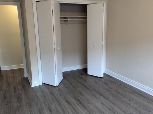 344 Dundas Street apartment — Ottawa, ON 1 Bedroom 1 Bedroom