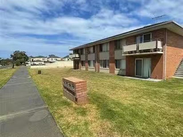 3/44 Lewington Street, Rockingham, WA 6168