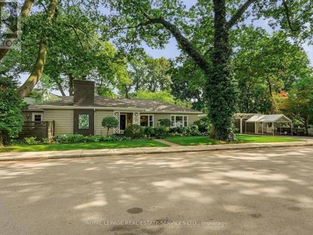 344 Maple Avenue, Oakville, ON, L6J 2H7 house for sale | Listing ID W13740 | Royal LePage