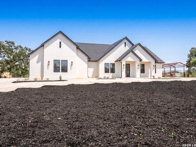 344 Martingale Trail