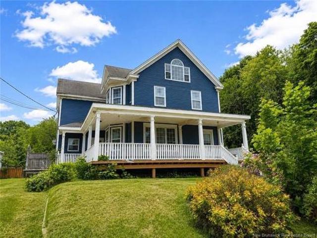344 St Patrick, Bathurst, NB, E2A 1E3 house for sale | Listing ID NB136584 | Royal LePage