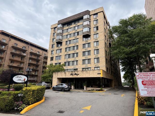 344 Prospect Avenue # 4H