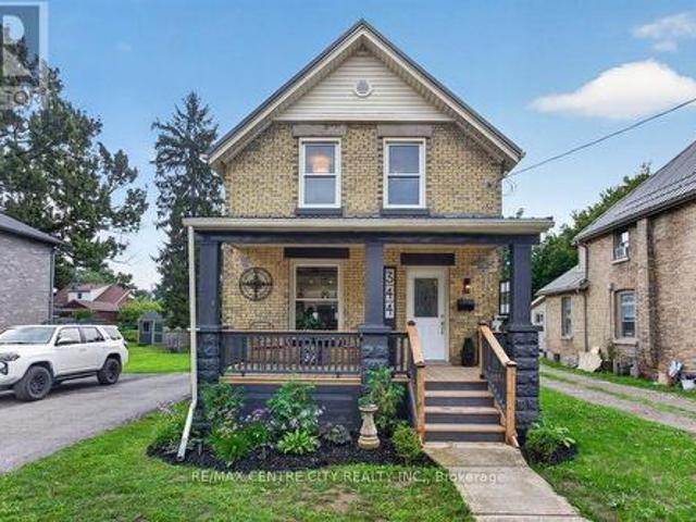 344 Wellington Street, St. Thomas, ON, N5R 2T3 house for sale | Listing ID X13731 | Royal LePage