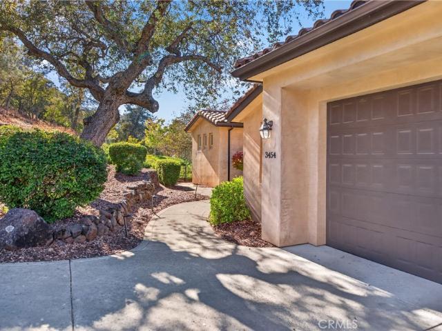 3454 Shallow Springs