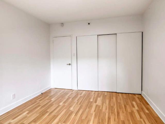 3455 Aylmer — 1 Bedroom unit 204