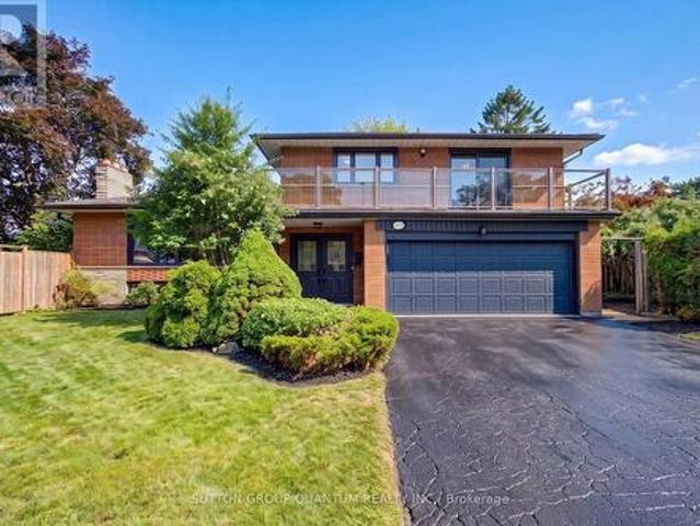 3456 Riverspray Crescent, Mississauga, ON, L4Y 3M7 house for sale | Listing ID W13588 | Royal LePage