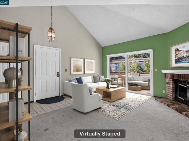 3458 Smoketree Commons Dr