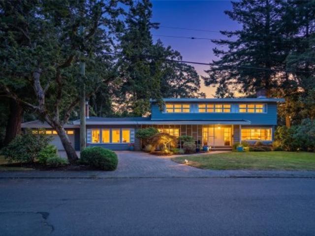 3459 Plymouth Rd, Oak Bay, BC, V8P 4X6 house for sale | Listing ID 1046 | Royal LePage