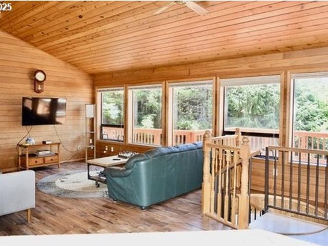 34518 mutts way