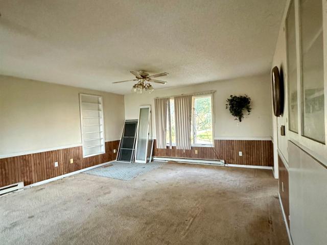 3453 Highway 16