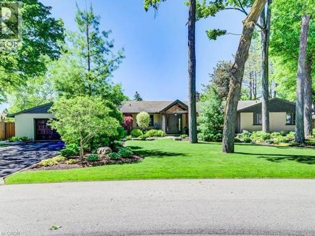 345 Old Stone Road, Waterloo, ON, N2K 1Z2 house for sale | Listing ID 40860 | Royal LePage